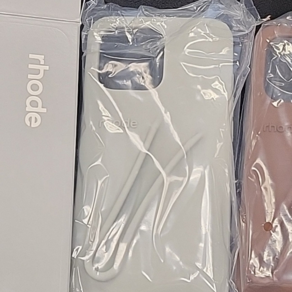 RHODE PHONE CASE GRAY